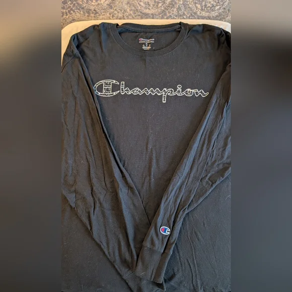 2 Champion Men's Long Sleeve Tees, Size XL - Picture 3 of 3